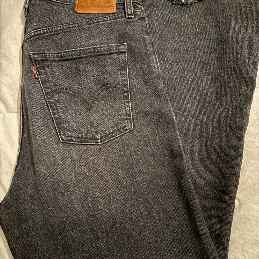 Levi's Women’s Ribcage Straight Black Jeans 28